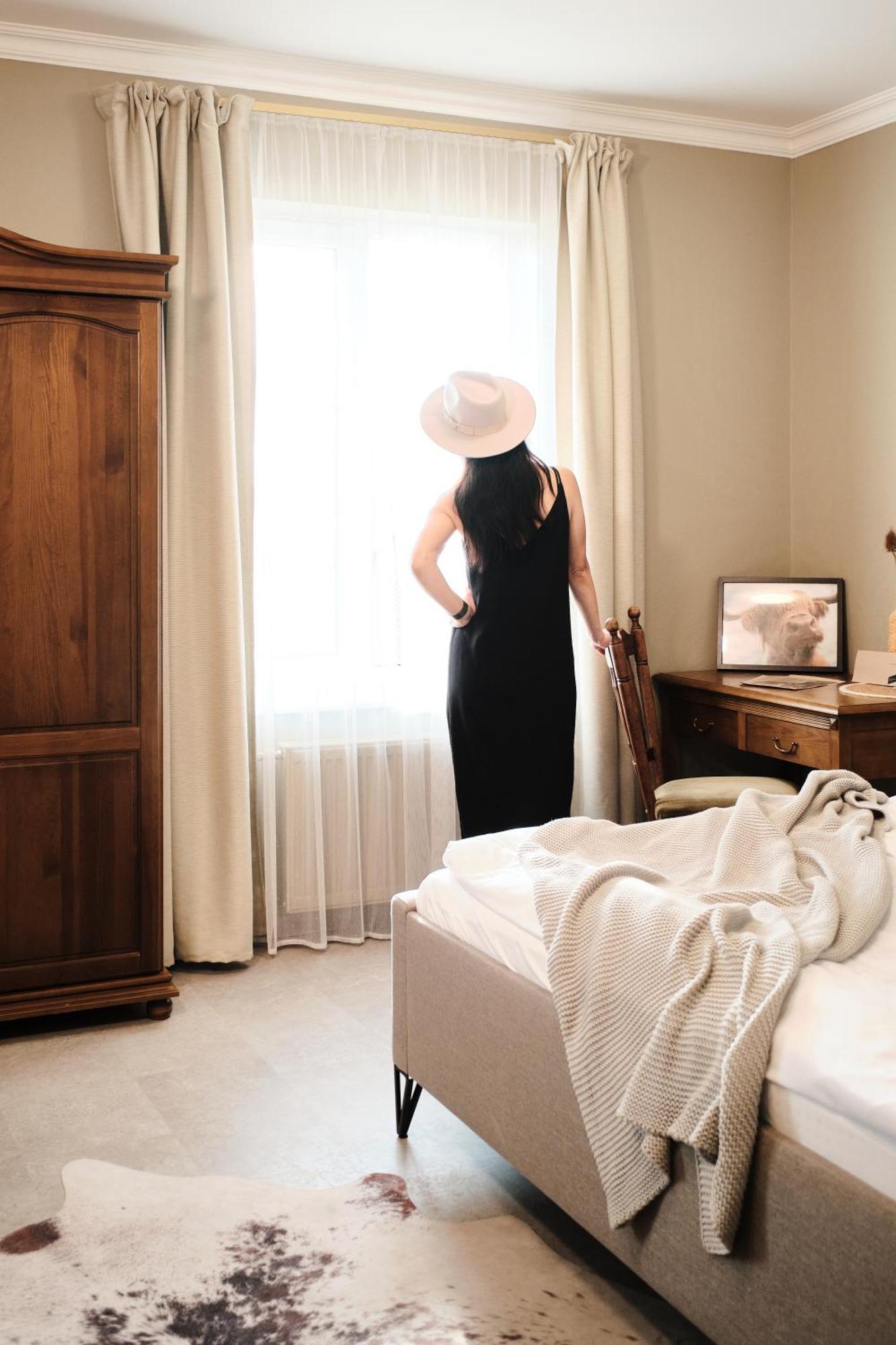 Hotel Pernigele Yelgavkrasty Eksteriør bilde