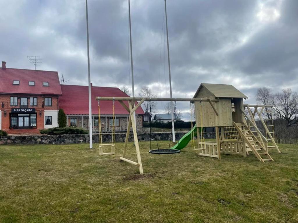 Hotel Pernigele Yelgavkrasty Eksteriør bilde
